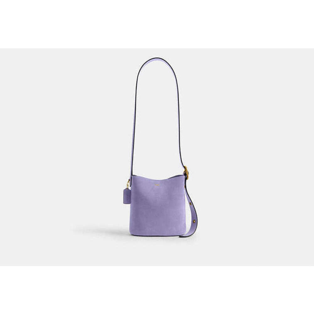 Bleecker Bucket Bag 21